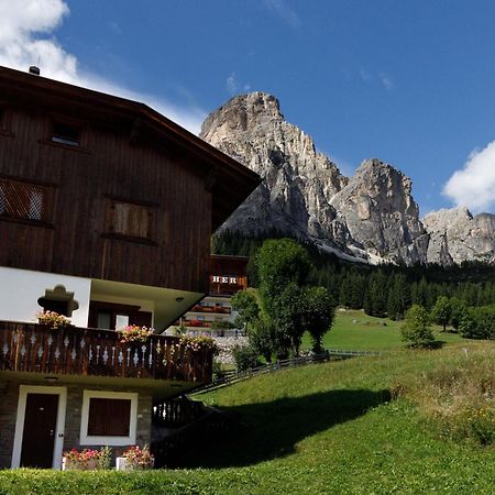 Hotel Miramonti Corvara Exterior foto