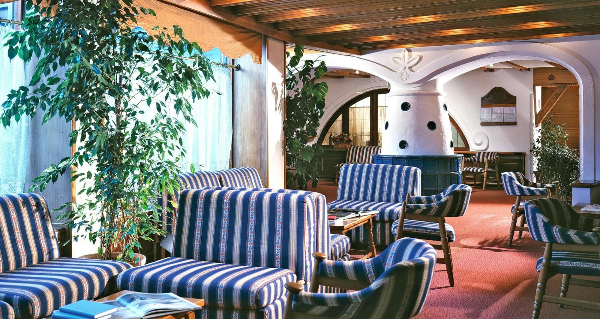 Hotel Miramonti Corvara Exterior foto